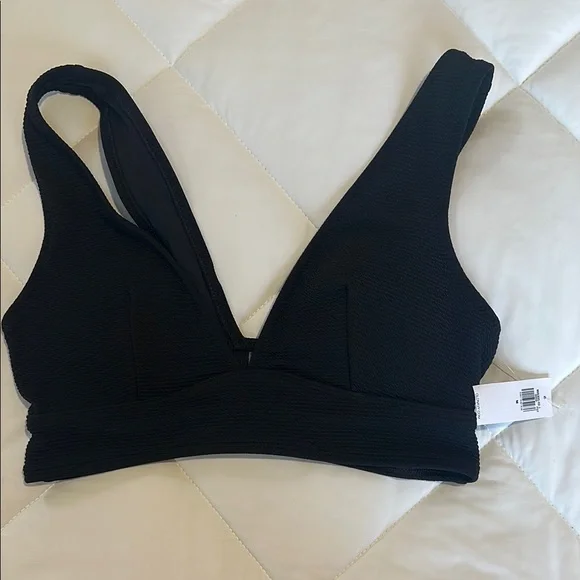 Black textured swim top - Picture 1 of 6